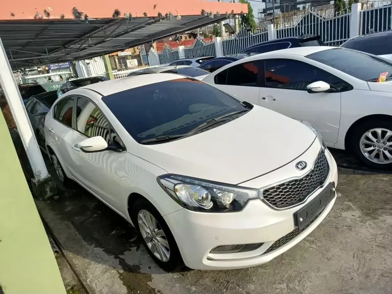 KIA K3   - 2015