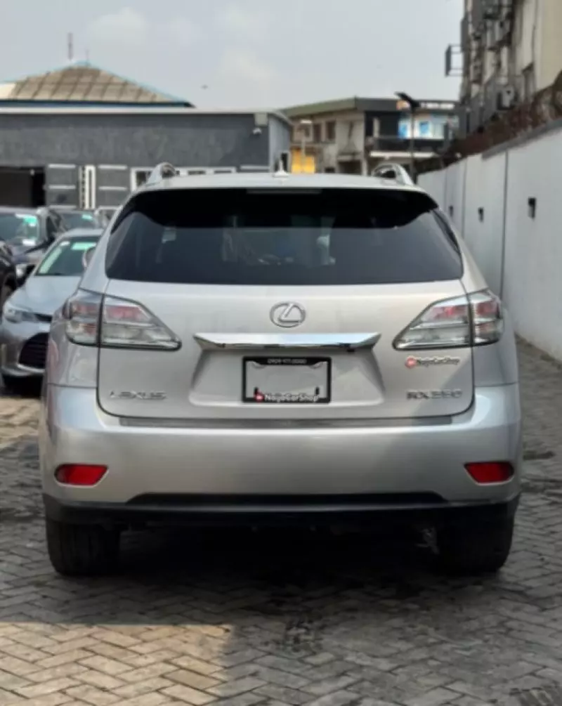 Lexus RX   - 2010