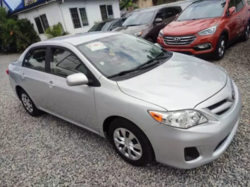 Toyota Corolla   - 2015