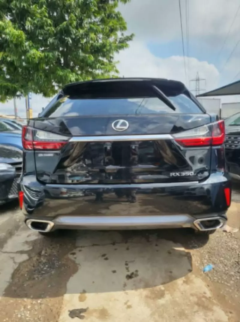 Lexus RX   - 2016