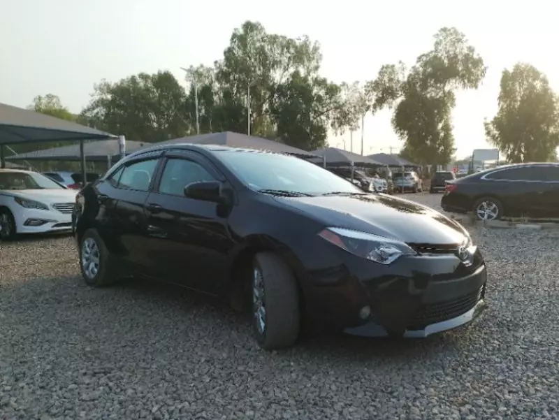 Toyota Corolla   - 2016