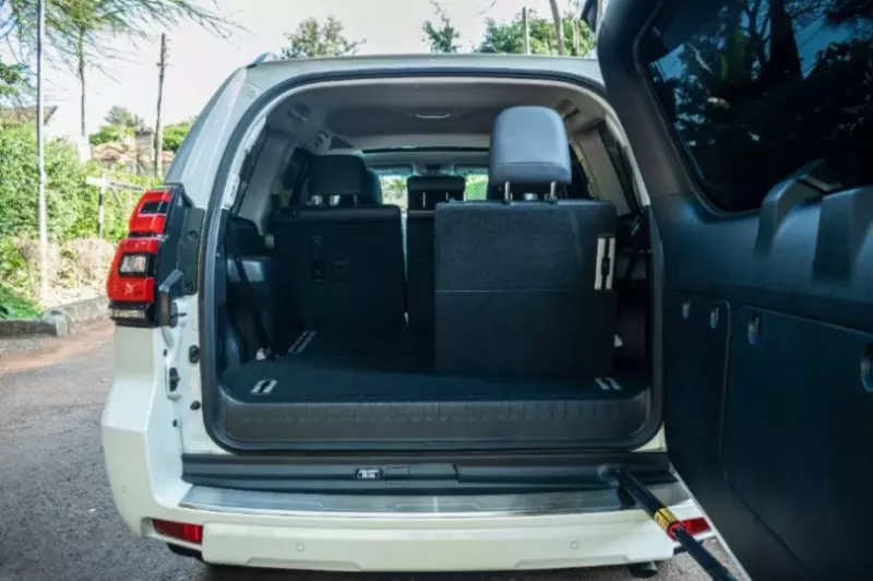 Toyota Landcruiser Prado   - 2019