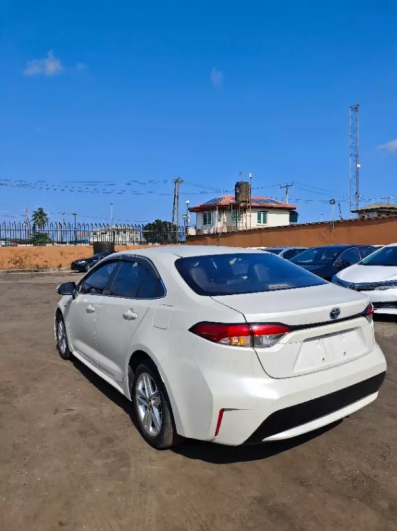 Toyota Corolla   - 2019