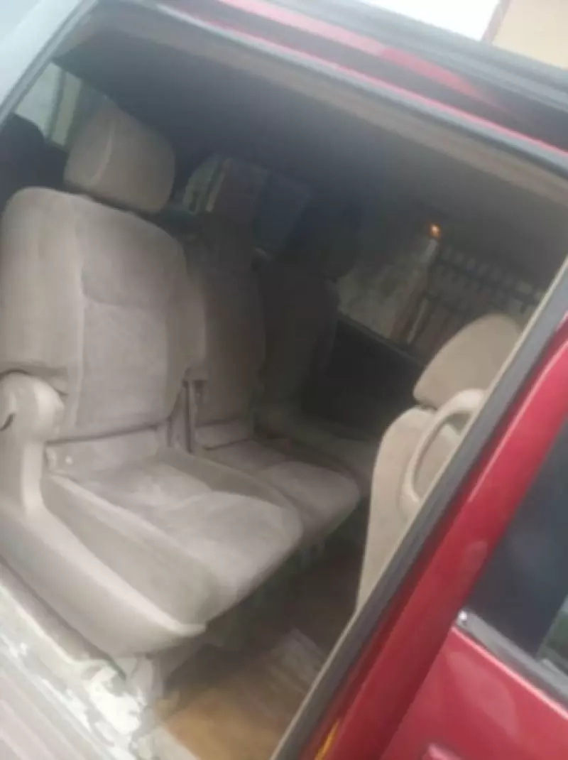 Toyota Sienna   - 2006