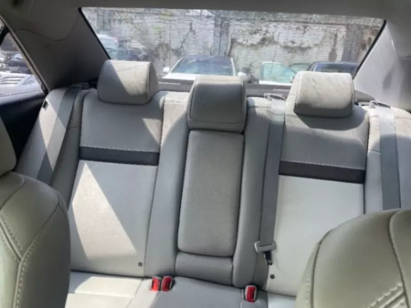 TOYOTA Camry   - 2013