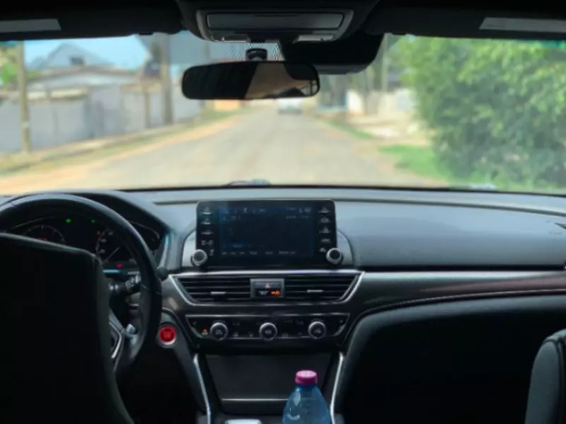 Honda Accord   - 2019