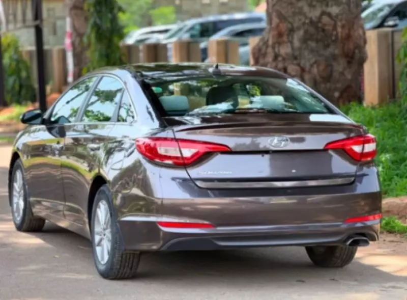 Hyundai Sonata - 2015
