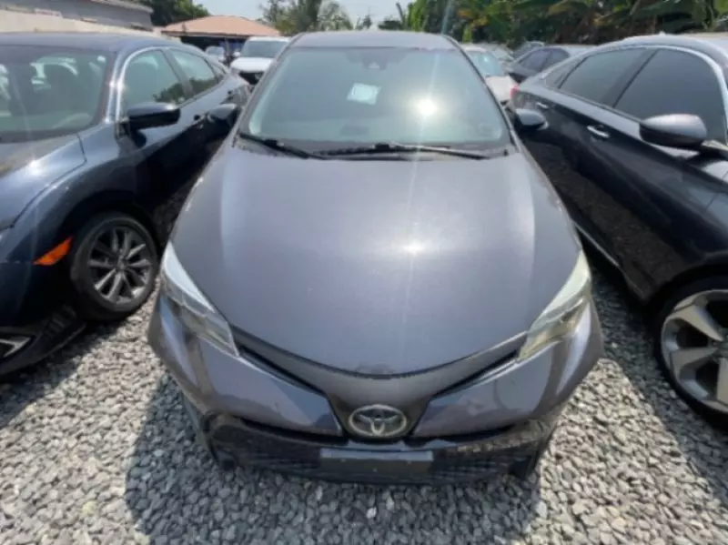 Toyota Corolla   - 2017