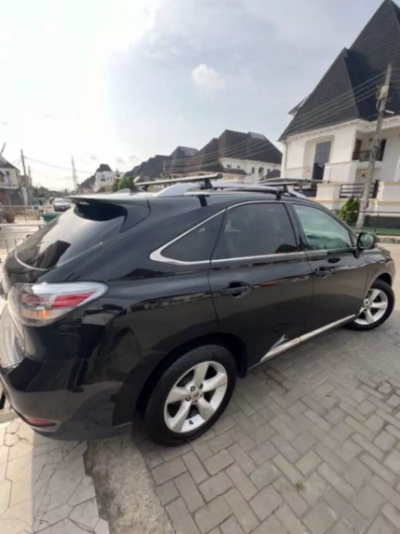 Lexus RX   - 2010