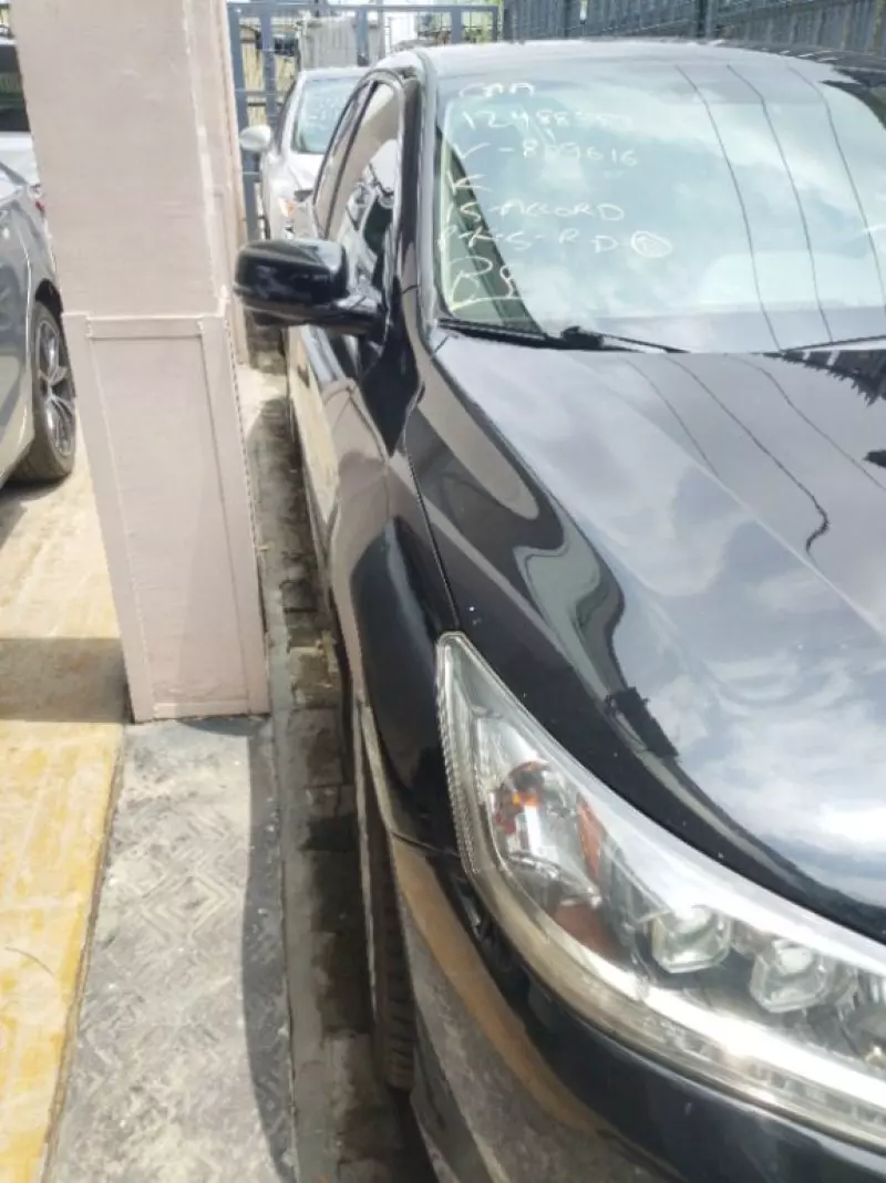 Honda Accord   - 2015