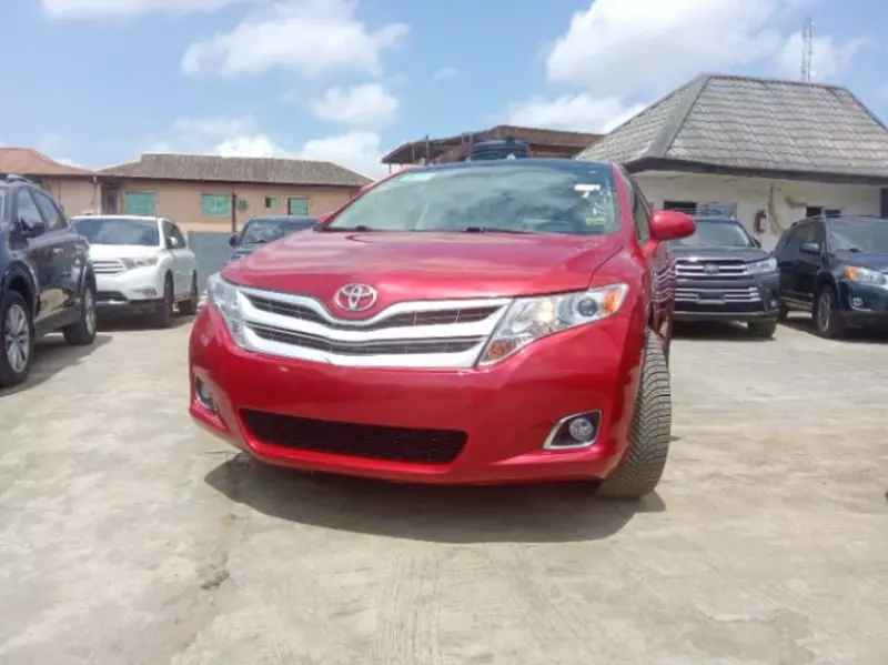 Toyota Venza - 2010
