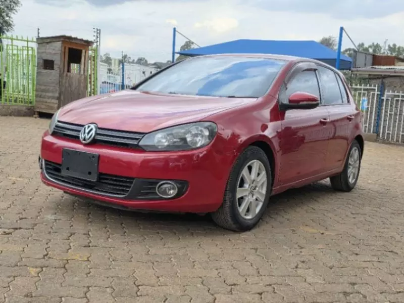 VOLKSWAGEN polo sedadan trend  ba ess   - 2009