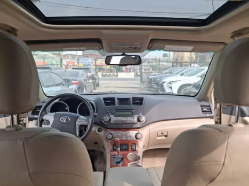 Toyota Highlander   - 2008