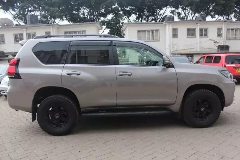 TOYOTA Landcruiser prado TX.L   - 2019
