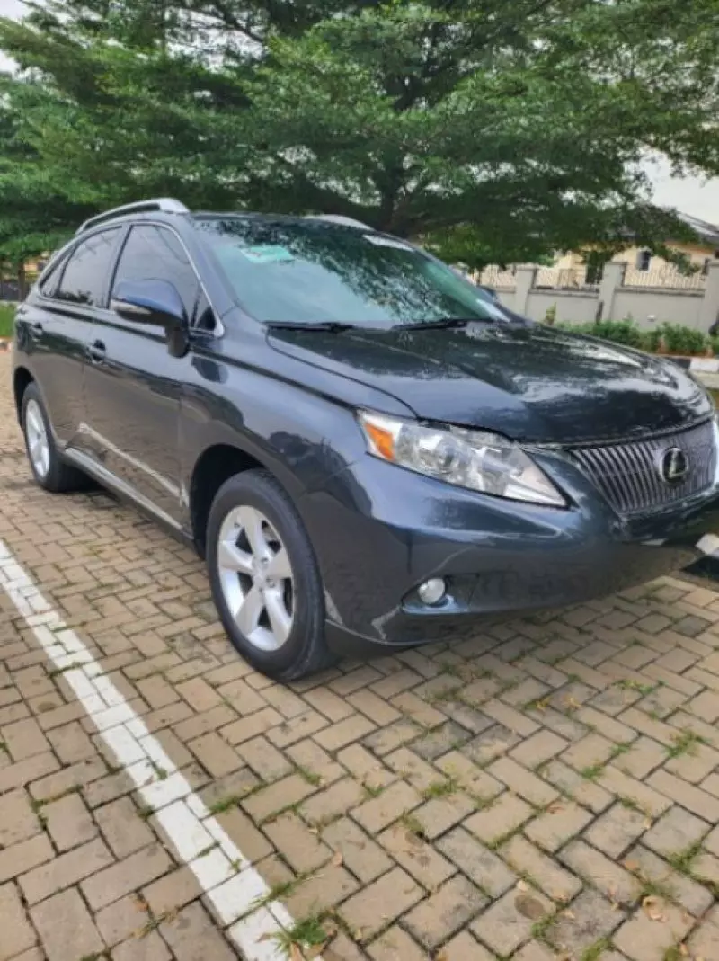 Lexus RX   - 2010