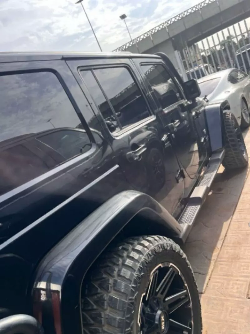 JEEP Wrangler   - 2011