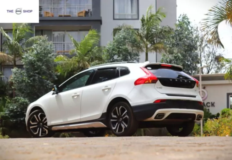 Volvo V40 Cross Country   - 2018