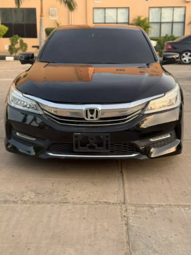 Honda Accord   - 2014