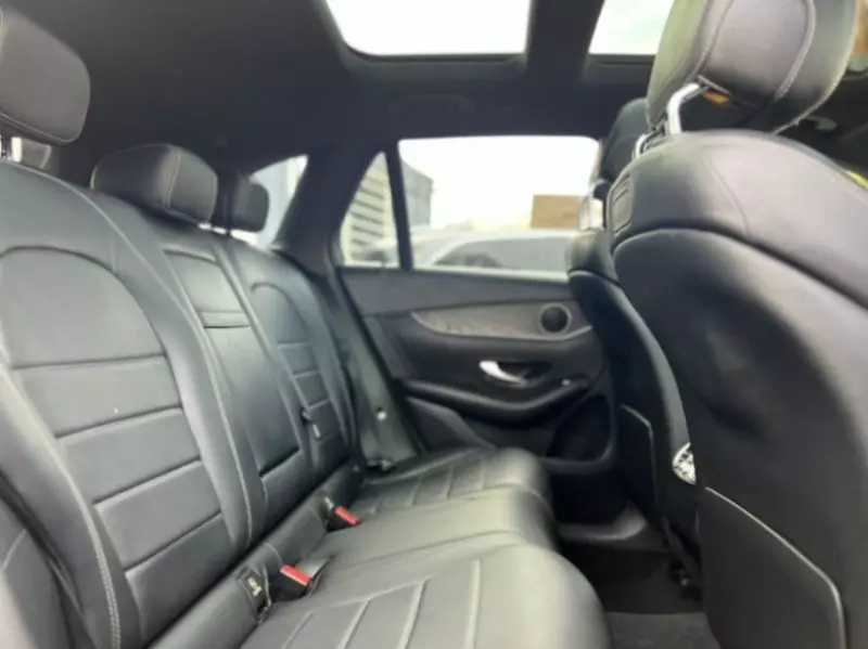 Mercedes-Benz GLA 250 - 2015