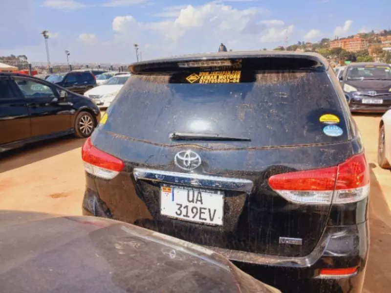 TOYOTA Wish   - 2011