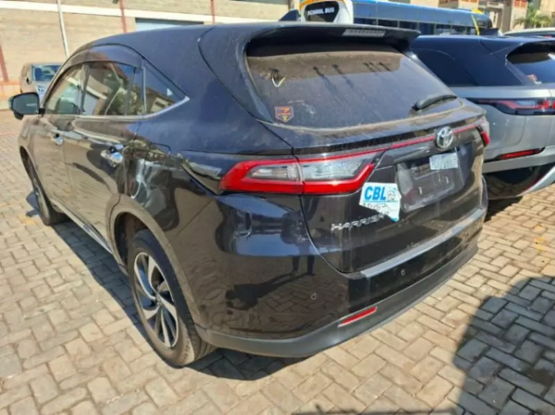 TOYOTA Harrier   - 2017