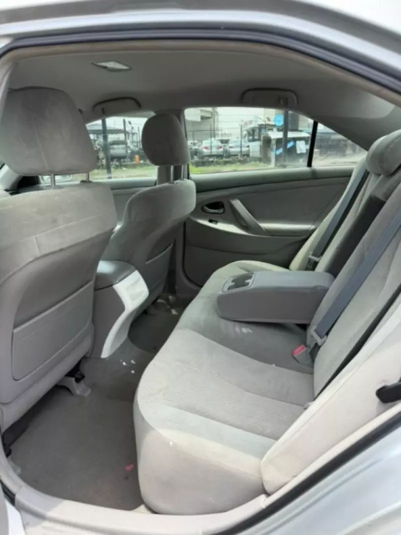 Toyota Camry - 2007