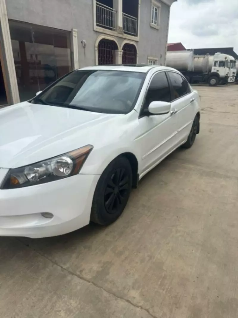 Honda Accord   - 2008