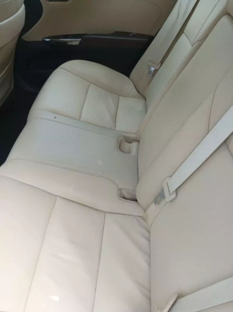 Toyota Avalon - 2015