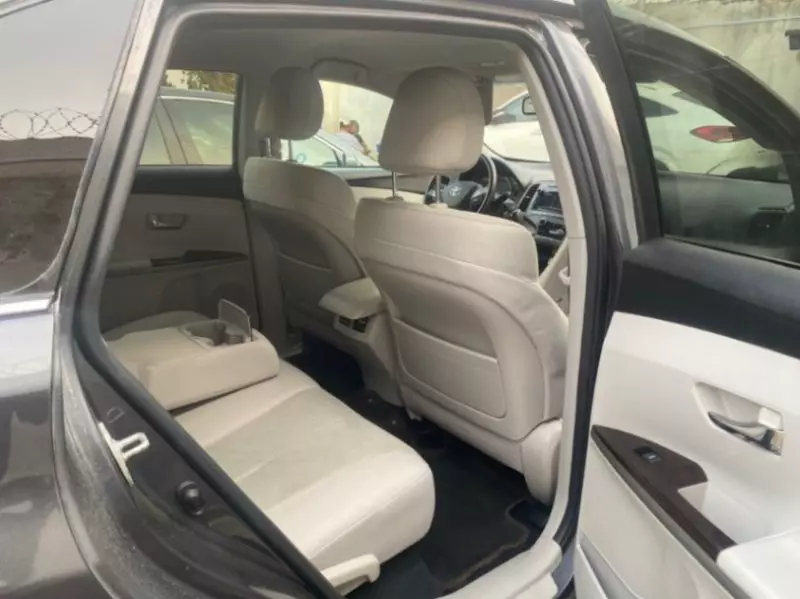 Toyota Venza   - 2010