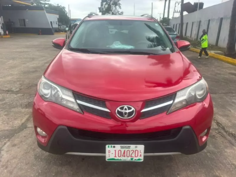 TOYOTA RAV 4 - 2015