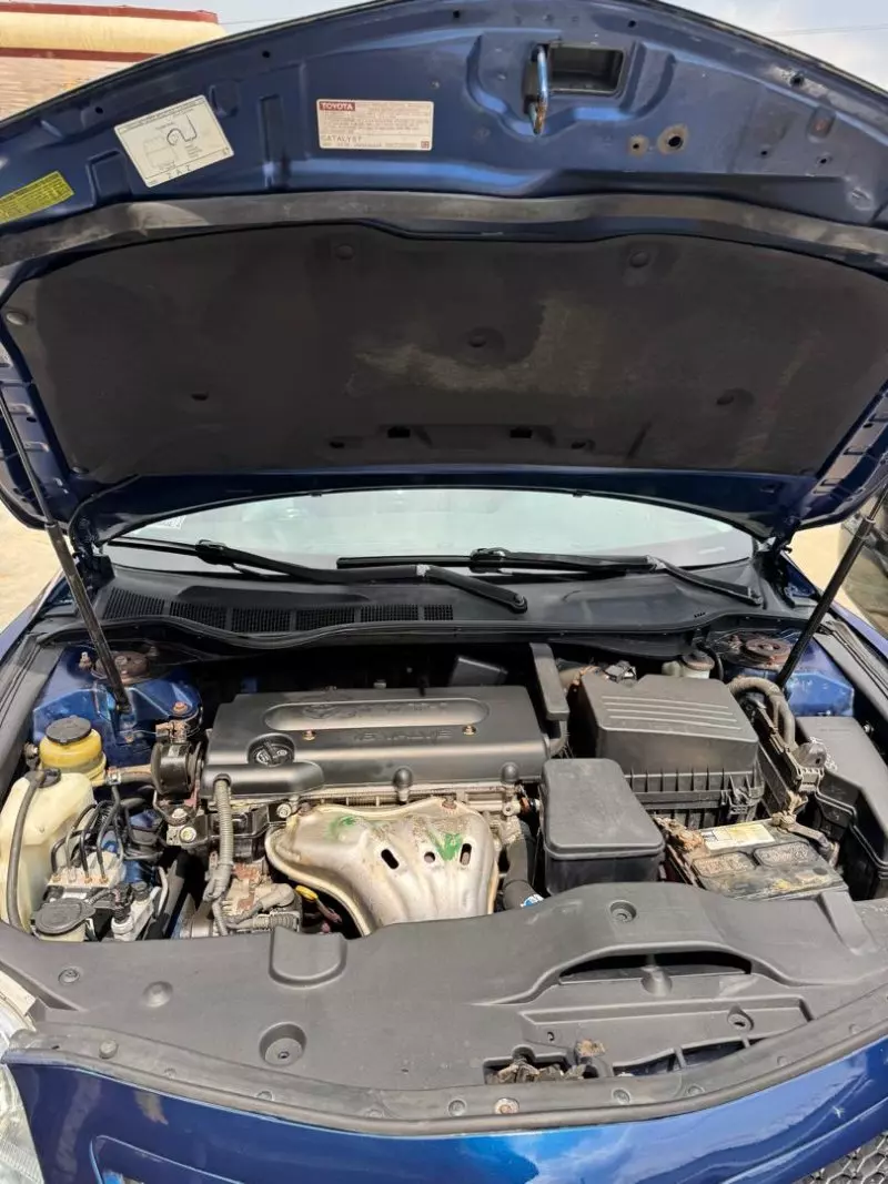 Toyota Camry   - 2008