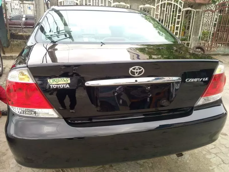 Toyota Camry   - 2006