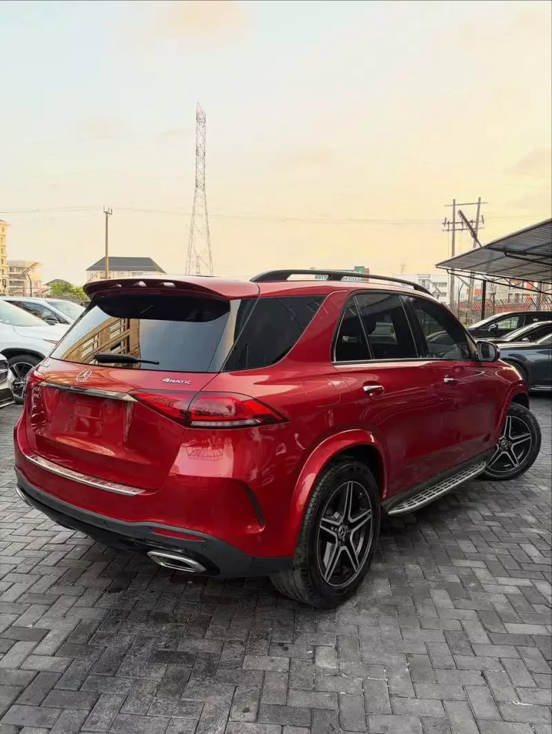 Mercedes-Benz GLE 580   - 2020