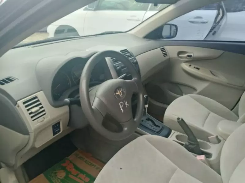 TOYOTA Corolla - 2009