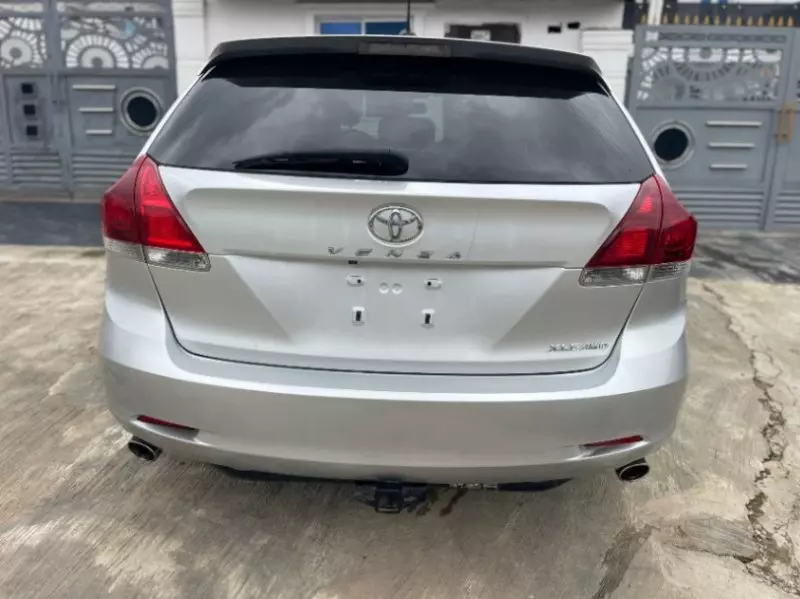 Toyota Venza - 2013
