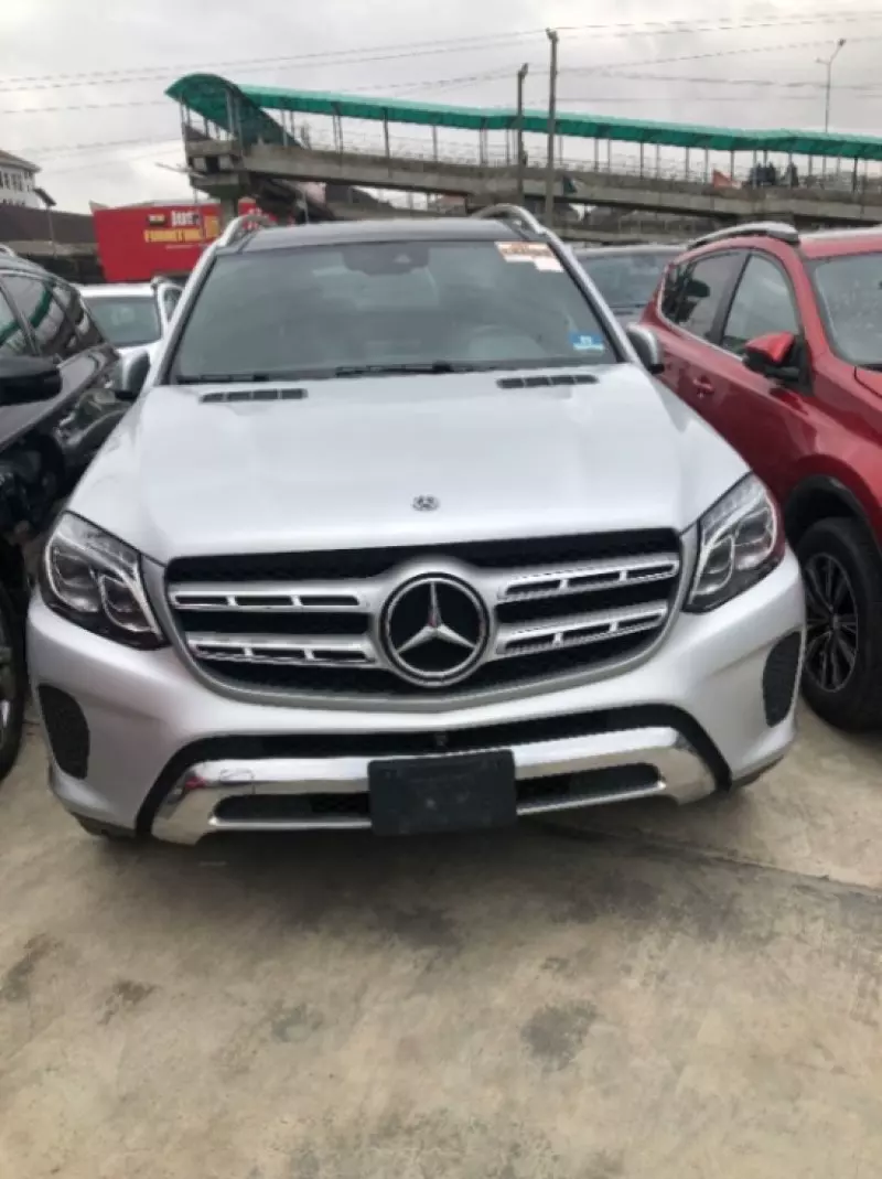 Mercedes-Benz GLS 450   - 2018