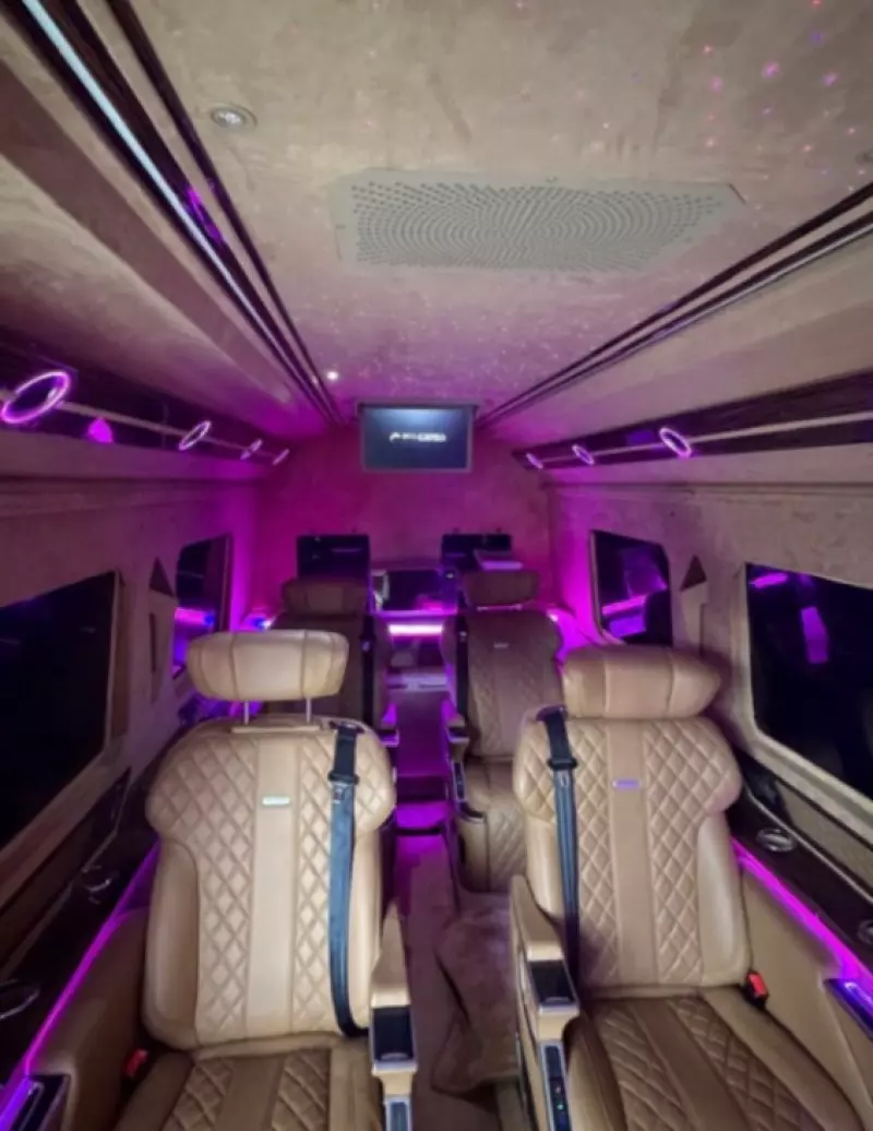 Mercedes-Benz Sprinter   - 2022