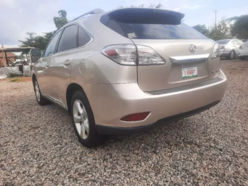 Lexus RX   - 2011