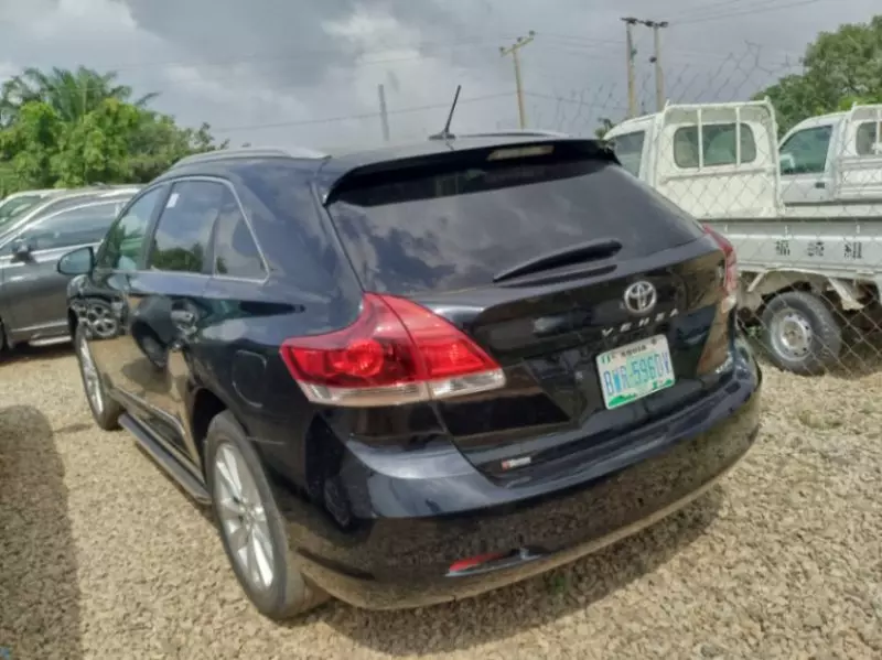 TOYOTA Venza   - 2013