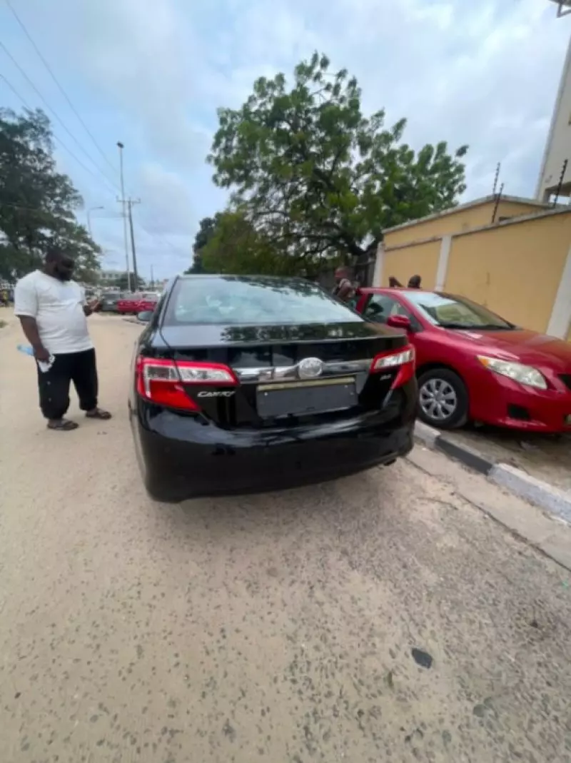 TOYOTA Camry   - 2012