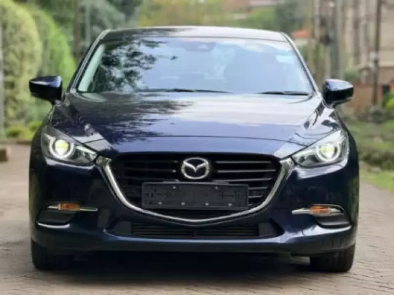 Mazda Axela    - 2018