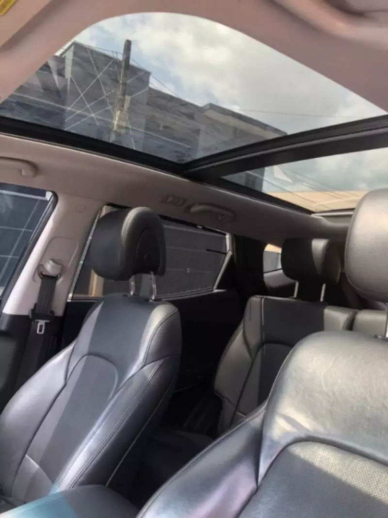Hyundai Santa Fe - 2017
