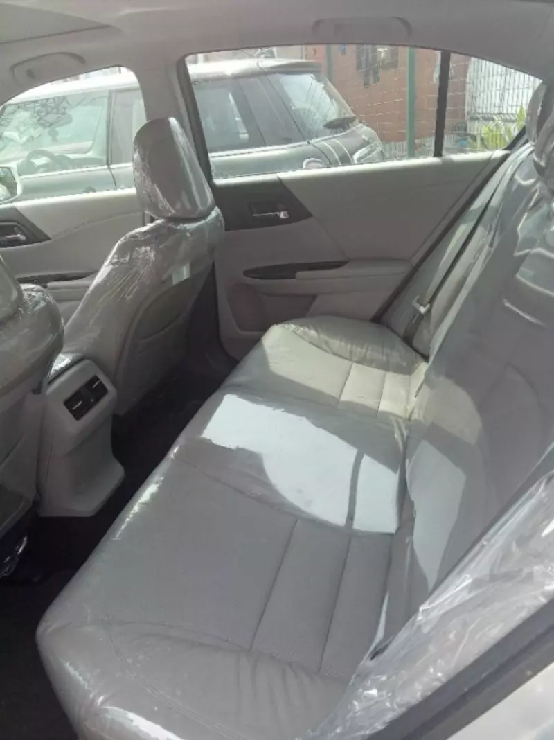 Honda Accord   - 2013
