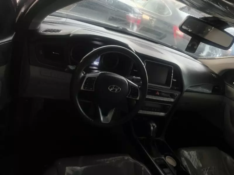 Hyundai Sonata   - 2019