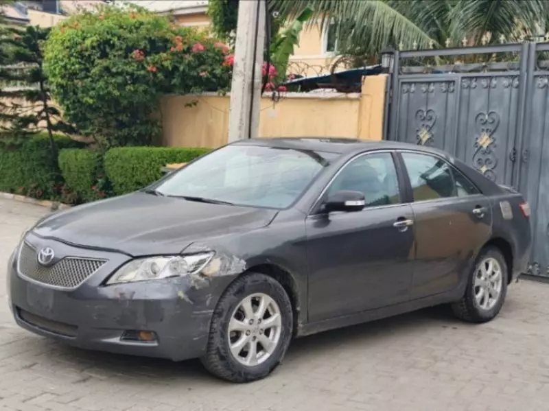 Toyota Camry   - 2007