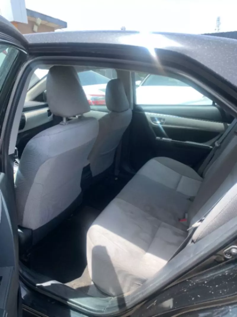 TOYOTA Corolla - 2015