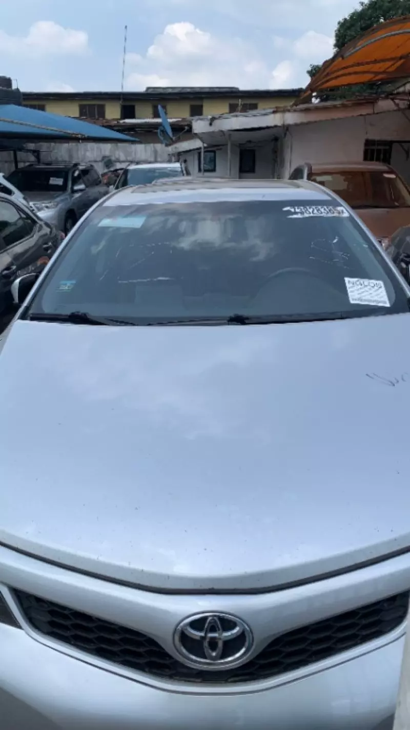 TOYOTA camry   - 2013
