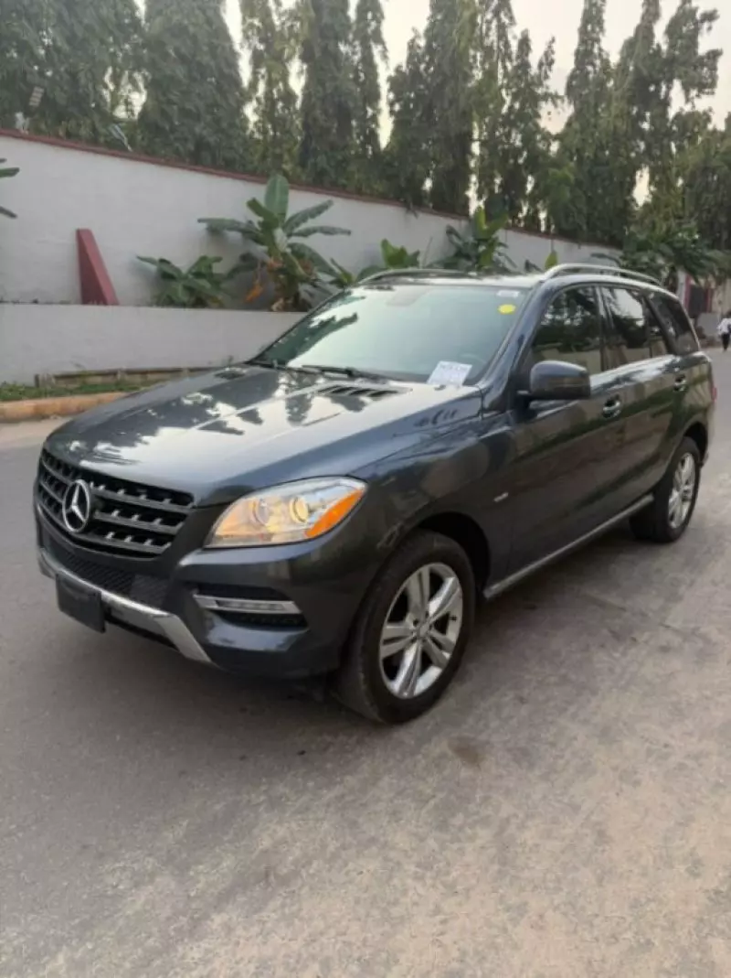 Mercedes-Benz ML 350 - 2012