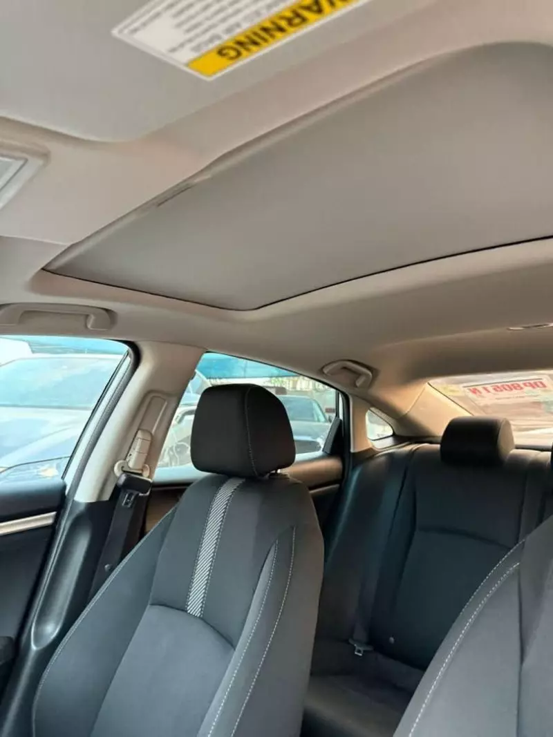 Honda Civic   - 2017