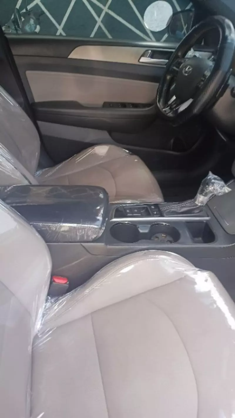 Hyundai Sonata   - 2015